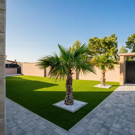 The Sun Villa *